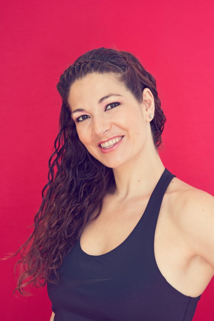 Virginia Bernabéu en espectáculo de salsa internacional